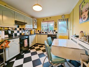 Photo 9- click for photo gallery